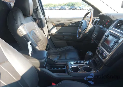 2014 GMC Acadia Denali z USA, uszkodzony, nr VIN 1GKKVTKD3EJ370408